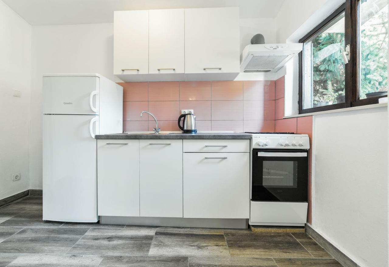 Ferienwohnung Jere Tribalj Exterior foto